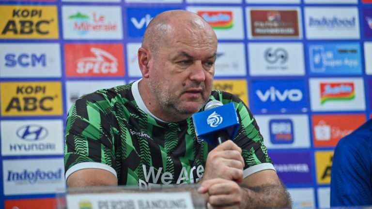 Persib Bandung Tak Pandang Sebelah Mata Lawan Madura United: Waspada Meski Hadapi Tim Papan Bawah