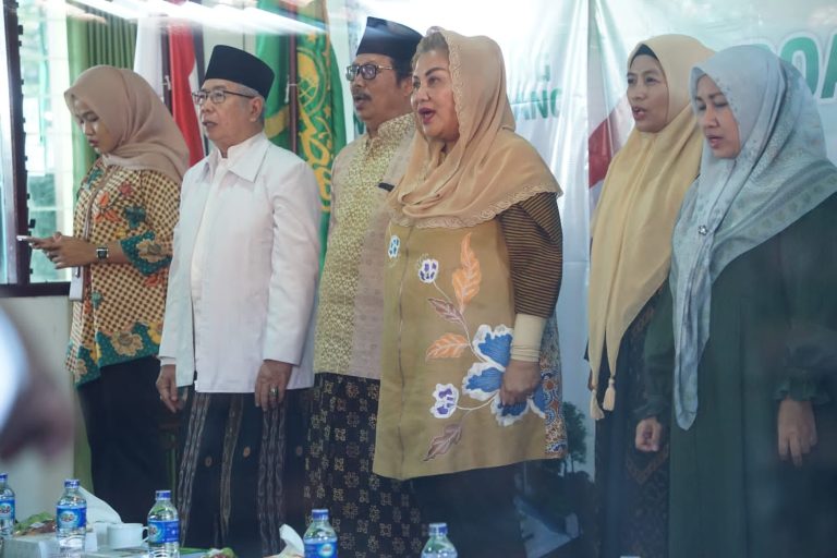 Pemkot Semarang Hibahkan Rp 10 Miliar untuk Renovasi Gedung PCNU Pemkot Semarang Hibahkan Rp 10 Miliar untuk Renovasi Gedung PCNU