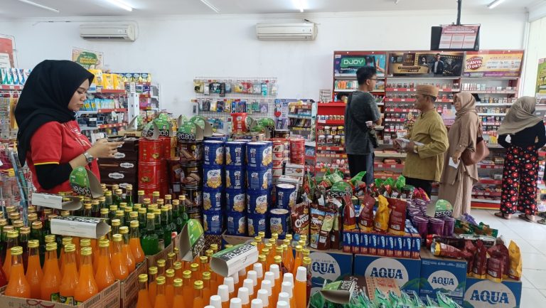 Perubahan Jam Operasional Minimarket di Batang: Solusi untuk UMKM
