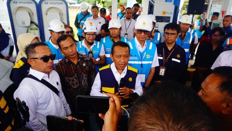 PLN Siapkan Ribuan SPKLU untuk Mudik Lebaran 2025, Memudahkan Pemudik Mobil Listrik di Jawa Tengah