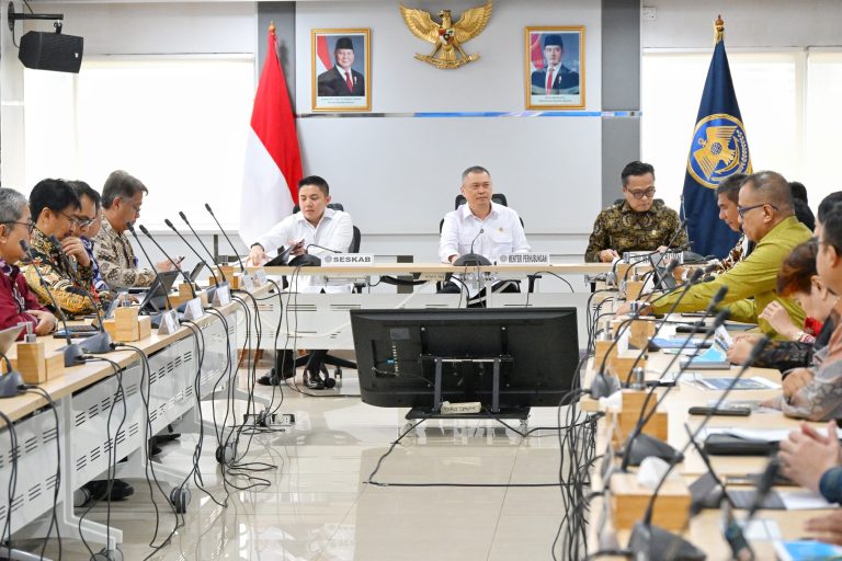 Menhub Tekankan Tiga Aspek Utama Kesuksesan Angkutan Lebaran 2025