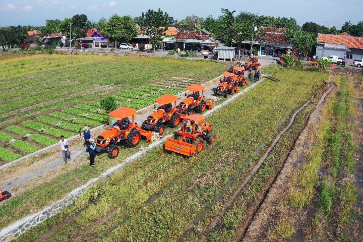 Percepatan Tanam Serempak, Langkah Strategis Kementan Menuju Swasembada Pangan Nasional