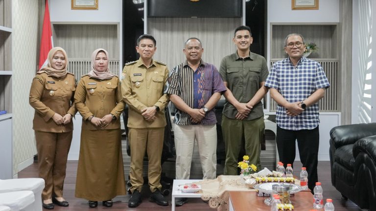 Bupati Sleman Temui Bupati Konawe Selatan, Desak Penyelesaian Masalah Lahan Transmigran