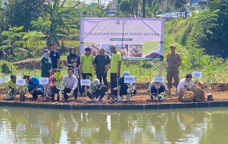 BPI dan Pemkab Batang Tanam Ratusan Pohon Dukung Lingkungan Hijau
