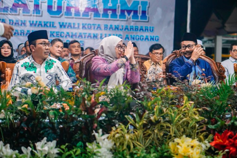 100 Hari Kepemimpinan Lisa-Wartono, Wali Kota Banjarbaru Turun Langsung Sambangi Warga