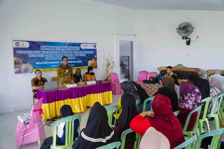 Pemprov Gorontalo Dorong Desa Botubarani Jadi Pusat Ekonomi Kreatif Berbasis Wisata Hiu Paus